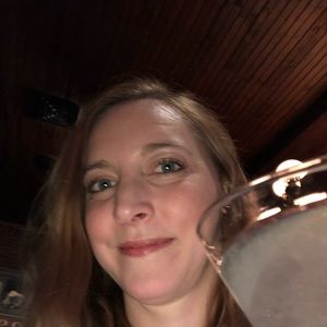 Meet your Posher, Janel